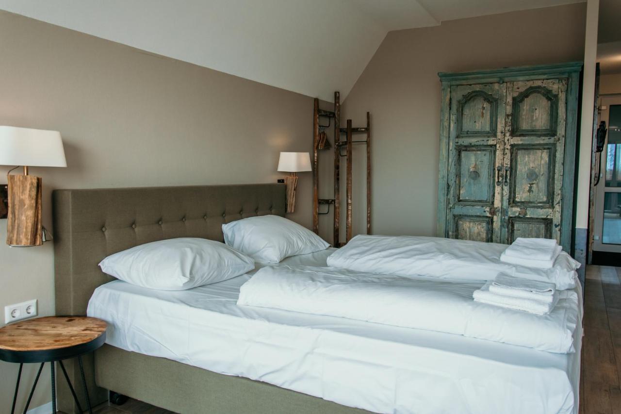 Hotel De Zeeuwse Kust Renesse Bagian luar foto