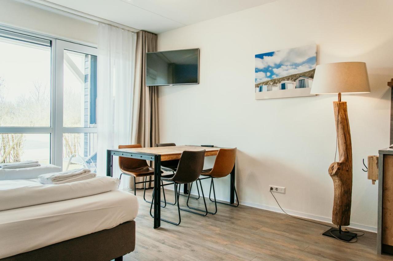 Hotel De Zeeuwse Kust Renesse Bagian luar foto